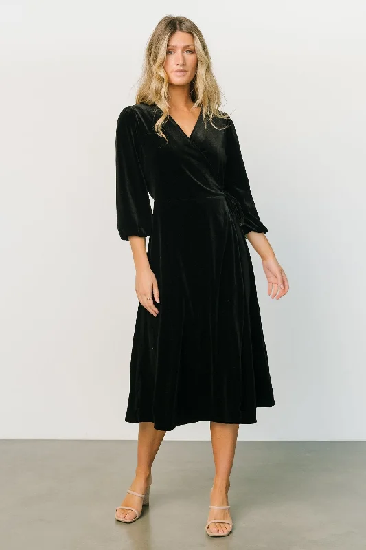 Beckinsale Velvet Wrap Dress | Black