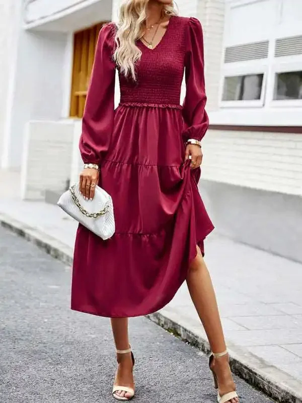 Ladies Fashion Elegant Solid Color V-neck Long Sleeve Dress