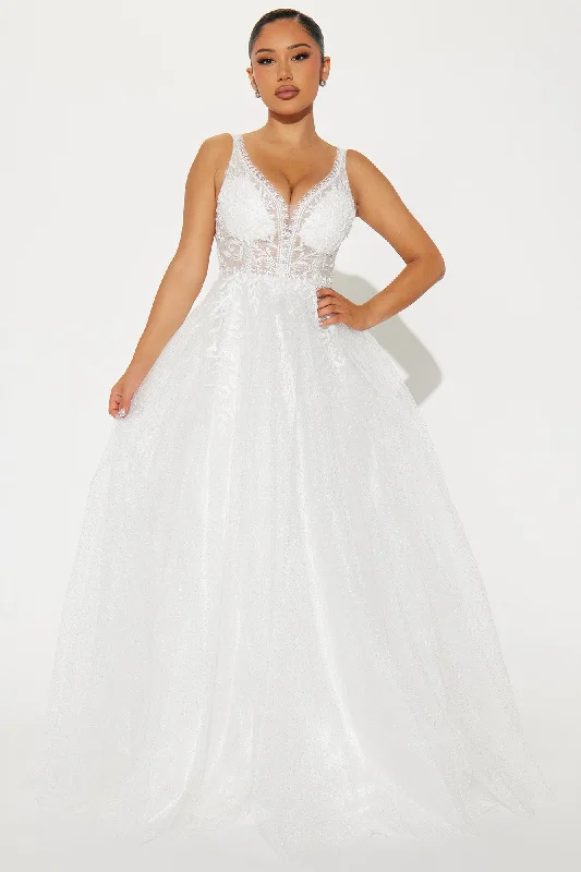 Enchanting Ball Gown - White