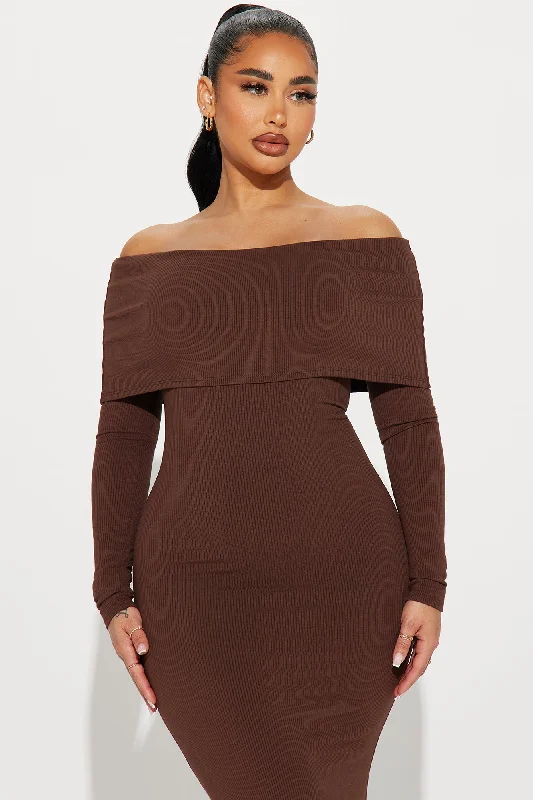 Nayeli Snatched Maxi Dress - Chocolate