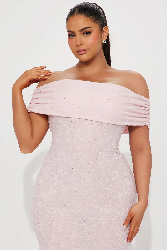 Nina Embellished Maxi Dress - Pink