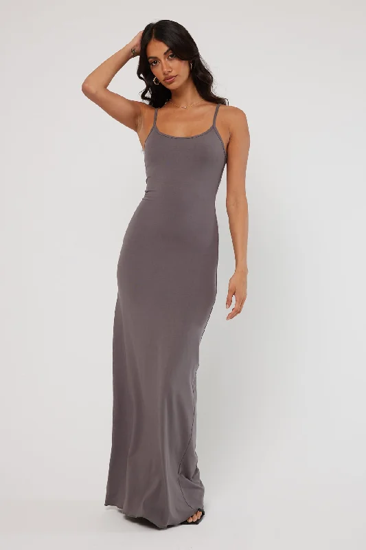 Perfect Stranger Back to Simple Maxi Dress Charcoal