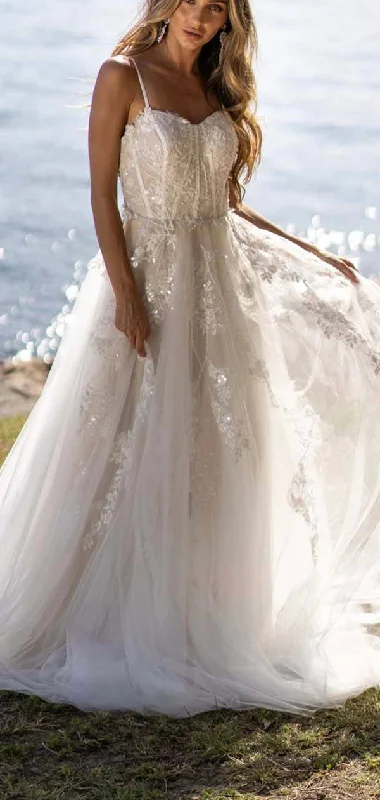 A-line Unique Design Beach Vintage Garden Long Wedding Dresses WD129