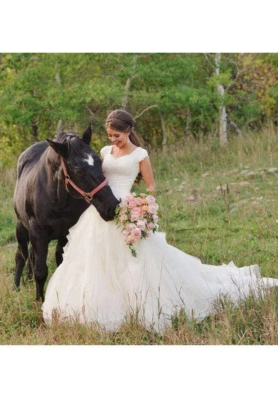 Country/Rustic Cowgirl Boots Western V-neck Ruffles Ball Gown Barn A-line Lace Organza Wedding Dress