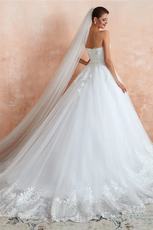 Long Sweetheart Ball Gown White Wedding Dress with Lace